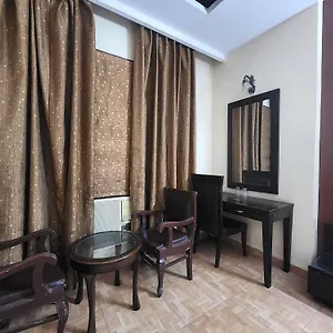 3* Hotel Mid Town